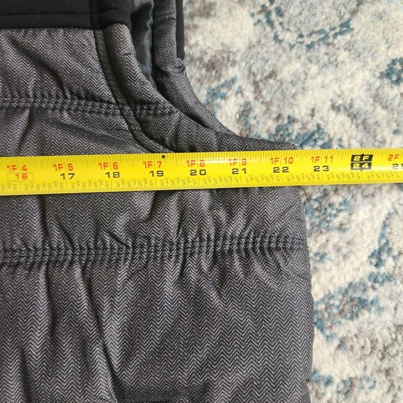 Rock & Republic Mens L Puffer Vest Insulated Gray And Black Zip Up Jacket Coat - Picture 7 of 11